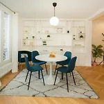 Haussmann - 2Br Near Champs-Elysees - Paris Vacation Rentals