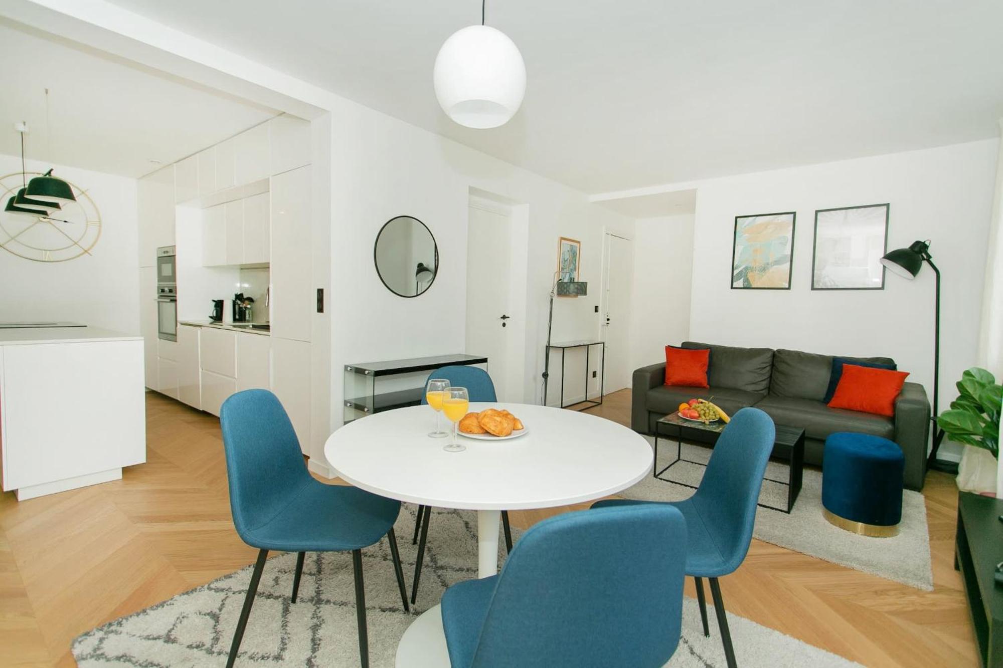 Haussmann - 2br Near Champs-élysées - Vacation Appartamento Parigi