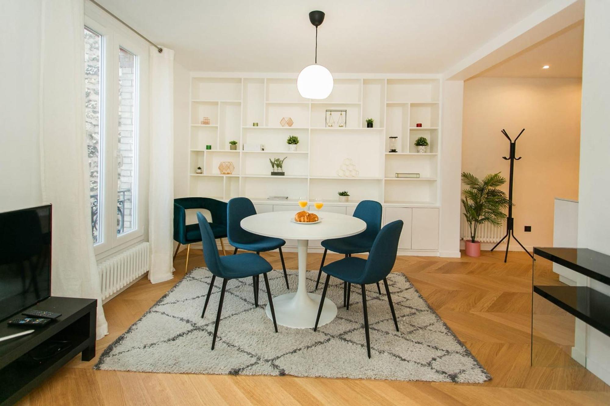 Appartamento Haussmann - 2br Near Champs-élysées - Vacation *